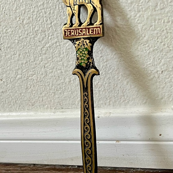 VINTAGE JERUSALEM ISRAEL LETTER OPENER BRASS ENAMEL CAMMEL - Picture 3 of 8